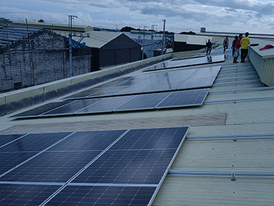 Powering the Future: succesvolle installatie van een zonne-energieopwekkingssysteem van 200 kW in de Filippijnen