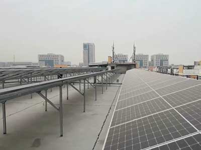 Spannend nieuws: 205 kW dakmontagesysteem op zonne-energie voor de elektronische fabriek van Xiamen
        